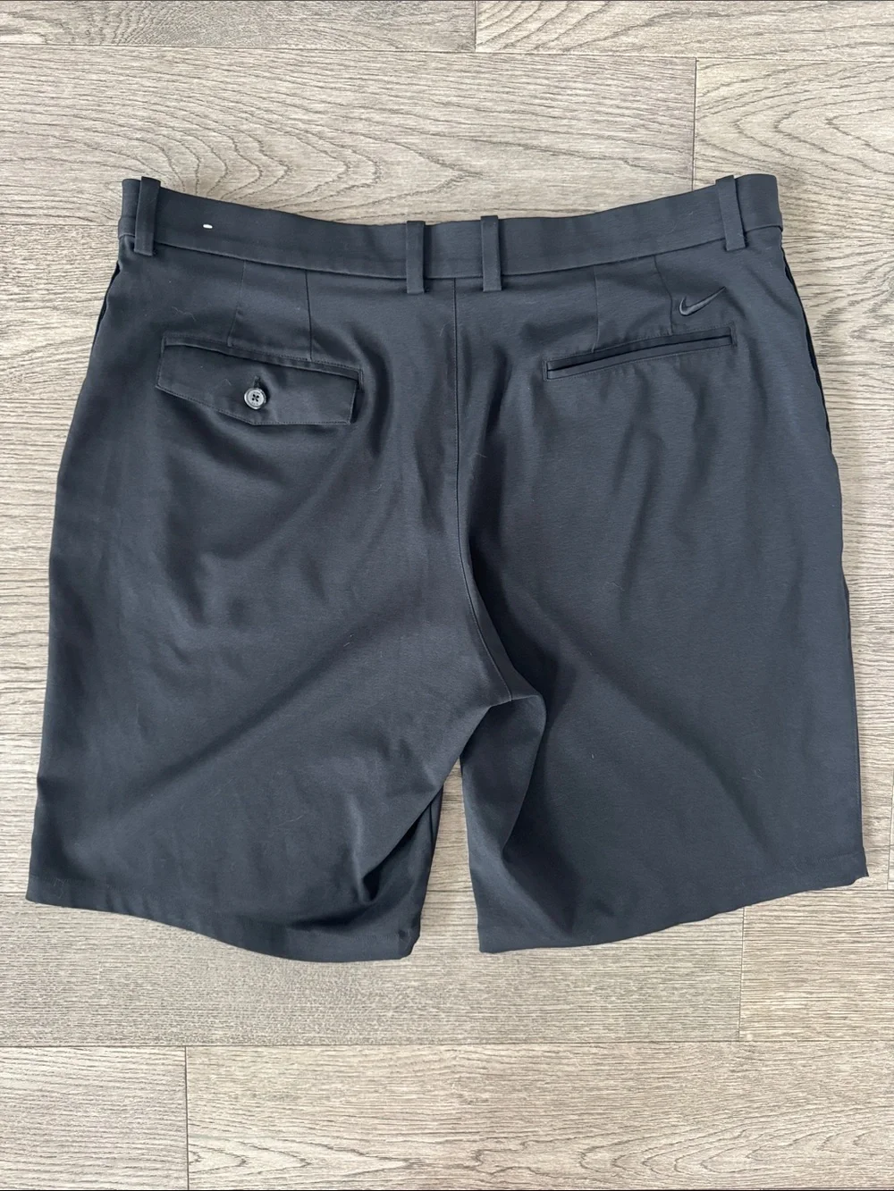 🌼NIKE🌼 Bundle Men's Dri Fit Golf Shorts in Bone & Black